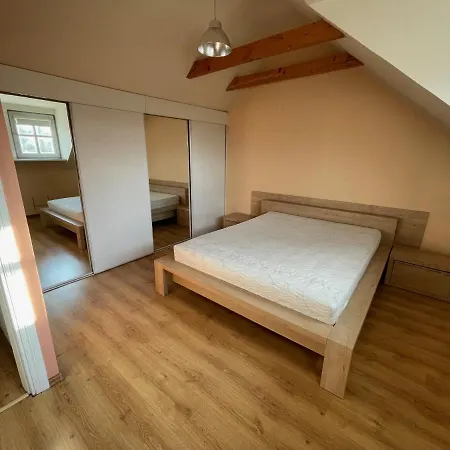 Apartman Rest At Karmelitai